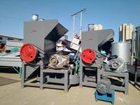 Machine de recyclage, machine à broyer les bouteilles en plastique PET, machines automatiques de broyage du plastique