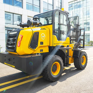 Montacargas Todoterreno Hidráulico Diésel con Precio de Fábrica, Envío Gratuito, Montacargas para Todo Tipo de Terreno, 3 Toneladas, 2t, 4x4, Personalizable - Product Image 4