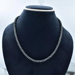 Collar de Perlas con Cuentas de Plata de Ley de 6 mm Hecho a Mano, 14'' de Largo - Product Image 1