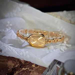 Semplice <span class=keywords><strong>orologio</strong></span> retrò piccolo oro <span class=keywords><strong>orologio</strong></span> ovale da <span class=keywords><strong>donna</strong></span> di nicchia High End di sentire bracciale gioielli da <span class=keywords><strong>donna</strong></span> <span class=keywords><strong>orologio</strong></span> al quarzo - Product Image 2