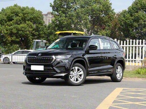 Bon <span class=keywords><strong>prix</strong></span> pour 2025 <span class=keywords><strong>Skoda</strong></span> <span class=keywords><strong>Kodiaq</strong></span> TSI330 5-Seat 2WD Shili Edition SUV de taille moyenne toit ouvrant Marchandises en stock Voiture de vente chaude au port - Product Image 2