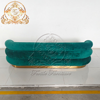 Canapé de luxe moderne à deux places pour la mariée et le marié, pieds dorés, velours bleu, pour hôtel, salon, location d'événements