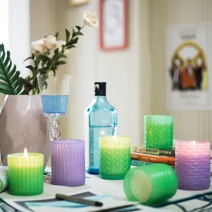环保回收玻璃多彩马卡龙浅色透明香味蜡烛玻璃罐与木盖大豆凝胶棕榈蜡