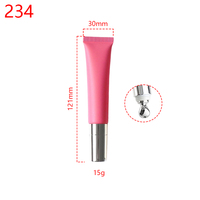 Kit de gloss à lèvres 2-en-1 en gros sous marque privée, avec tube de gloss à lèvres compressible, crayon à lèvres mat et embout métallique