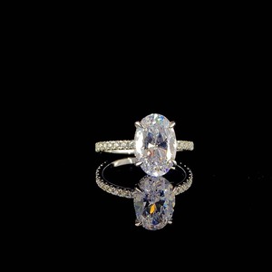 Best Selling Fine Jewelry Moissanite <b>Diamond</b> <b>Ring</b> For Women Wedding Anniversary And Gift Collection Available For Sale - Product Image 1