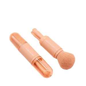Pinceau de Maquillage Professionnel Multifonctionnel Télescopique SFM en Poils Synthétiques avec Manche en Plastique – Outil de Beauté de Voyage pour Blush – Vente en Gros - Product Image 6