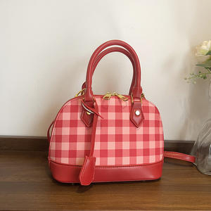 Sac à main pour femme de style niche, luxe, coquillage, nouvelle arrivée, sac fourre-tout à carreaux, sac bandoulière pour femme, usage quotidien - Product Image 5