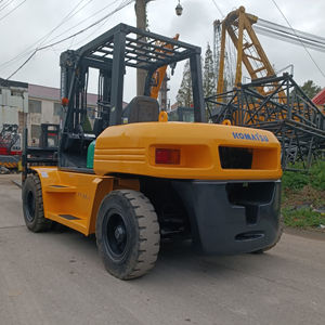 Motor Diésel Usado Confiable de 2.5-30 Toneladas para Montacargas Apilador FD70 con HIGH MASTER y SIDESHIFT - Product Image 1