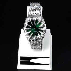 Orologio Personalizzato in Acciaio Inossidabile per Uomo, Pezzo Unico da Collezione, Realizzato Artigianalmente, Alternativa Premium al Marchio di Lusso per Uomo - Product Image 5