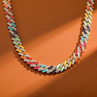2NK21090011 Collier de chaînes de mode pour femmes européennes américaines en laiton plaqué or 14 carats Chaîne cubaine en émail coloré à double rangée de 10mm