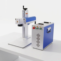 Machine de marquage laser à fibre optique à mise au point automatique 30W 60W 100W pour métaux, gravure de cartes de crédit, compacte pour petites entreprises - Fabricant ActionLasers