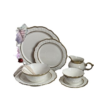 Cross-Border Export Disposable Modern Fruit Gold-Edged Porcelain <b>Ceramic</b> Pigmented Restaurant Dinnerware <b>Set</b> Plates Bowls - Product Image 5