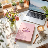 Carnet à couverture rigide en PU personnalisé avec lettres 3D en relief, marque-page breloque fleur, cadeau pour femme