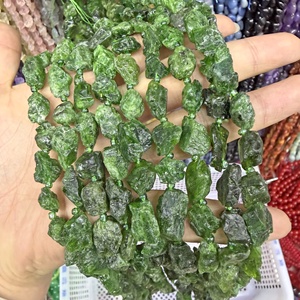 Piedras Sueltas de Diopsido <span class=keywords><strong>Esmeralda</strong></span> Natural <span class=keywords><strong>Sin</strong></span> <span class=keywords><strong>Pulir</strong></span>, Cuentas Semiterminadas para Hacer Joyería, Pulseras y Collares Hechos a Mano - Product Image 4