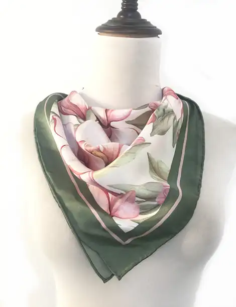 2022 Custom Digital Printed 65*65cm Square 12mm Silk twill silk Scarf for women fashion accessory