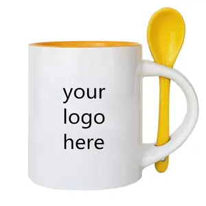 Высококачественная индивидуальная сублимационная цветная чашка для кофе, оптовая продажа дорожных кружек с ложкой