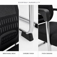 Chaise de bureau exécutive au design simple avec ventilation en maille, chaise de bureau de conférence avec pieds en forme d'arc