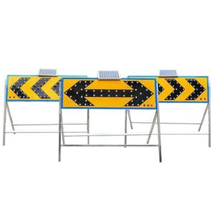 Segnale direzionale a freccia ad energia solare, segnale di cantiere, segnale luminoso lampeggiante per traffico - Product Image 4