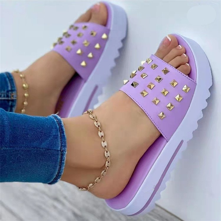Fashion Thick Soled Slippers with Nails Shoes Fashion Platform Sandals Slippers for Women