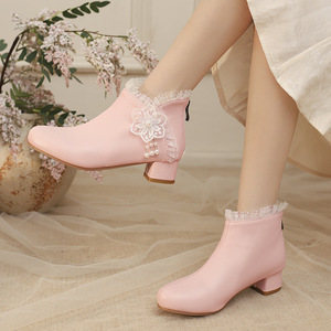 Botines con encaje y adornos florales de perlas, tacón de bloque, zapatos de vestir para atuendos vintage y sesiones de fotos estilo Hanfu, novedad 2026 - Product Image 4