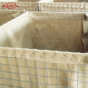 Clôture en gabion en treillis soudé en fer galvanisé à chaud avec des trous carrés pour applications défensives, calibre de fil personnalisable - Product Image 1