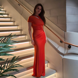 Robe de soirée pour femme, longue, sans manches, asymétrique, dos nu, couleur unie, coupe ajustée, élégante, respirante, robe tendance - Product Image 3