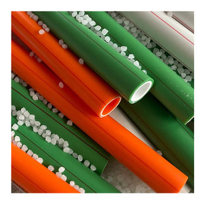 Tuyau PPR vert foncé anti-UV en plastique pour plomberie extérieure - Product Image 2