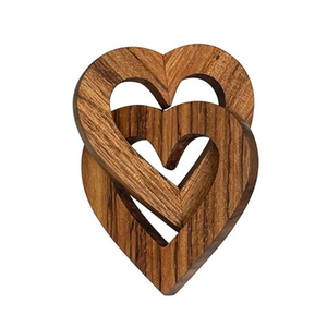 Decoración de corazón entrelazado de madera maciza hecha a mano romántica-Juego de fichas de amor para regalos de San Valentín aniversarios de boda - Product Image 1