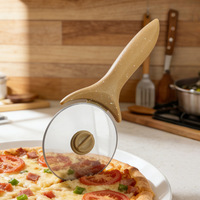 Couteau à pizza pliable en acier inoxydable avec protection et manche en bois, outil de pâtisserie rotatif