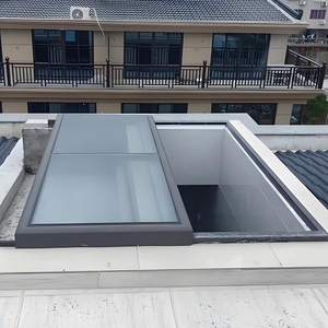 Lucernario Scorrevole Automatico in Legno per Tetto Inclinato, Antipolvere, Design Moderno e Minimalista - Product Image 5