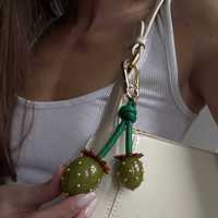 Nieuwe Fruit Serie Kersen Perzik Metalen Sleutelhanger Mode Gepersonaliseerde Veelzijdige Tas Charm Handtas Hangertje Accessoires