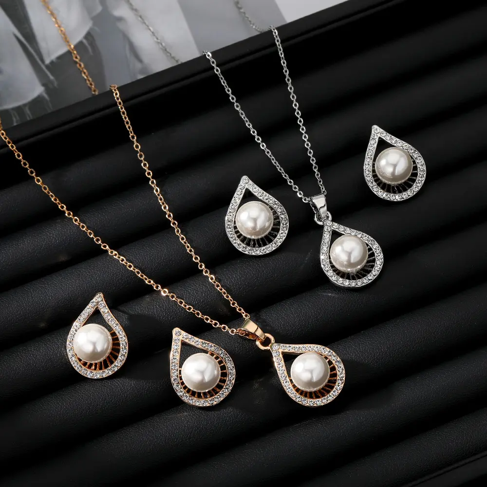 Conjuntos de colgantes de perlas de imitación, pendientes de diamantes de imitación, conjuntos de collar de cadena, joyería para mujer