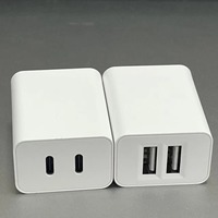 Adaptateur Chargeur Rapide Double USB-A USB-C Prise UK Tension Universelle 10W 5V2A Protection OTP/OVP Matériau Ignifuge PC Garantie 2 Ans