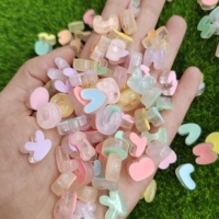 All'ingrosso 100 pezzi assortiti misti 26 lettere fai da te 3D lettera mista in resina piatta cabochon album artigianato abbellimenti fai da te
