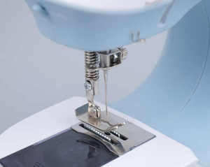 CP-213 d'une mini <span class=keywords><strong>machine</strong></span> <span class=keywords><strong>à</strong></span> <span class=keywords><strong>coudre</strong></span> <span class=keywords><strong>à</strong></span> point noué électrique multifonctionnelle <span class=keywords><strong>à</strong></span> <span class=keywords><strong>acheter</strong></span> - Product Image 3