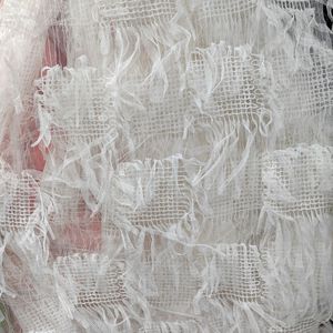 Encaje bordado 3D <span class=keywords><strong>tela</strong></span> <span class=keywords><strong>a</strong></span> <span class=keywords><strong>cuadros</strong></span> rendimiento vestido encaje 100% <span class=keywords><strong>tela</strong></span> de poliéster <span class=keywords><strong>tela</strong></span> de plumas bordadas para vestido - Product Image 3