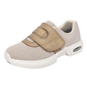 Chaussures de marche orthopédiques en cuir véritable souple avec semelle anti-fatigue, semelle antidérapante, design résistant à l'usure pour hommes - Product Image 2