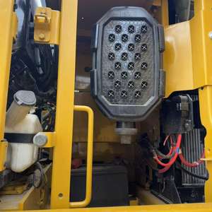 Excavadora Usada CAT 330 GC de 30 Toneladas Sin DEF para Carga en Canteras y Apilamiento de Agregados - Product Image 6