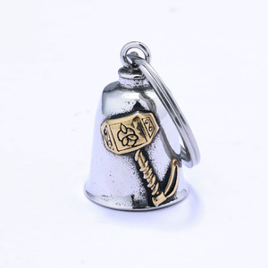 Cloche de protection pour <span class=keywords><strong>moto</strong></span>, Cloche Gremlin pour motard, Protection routière, Porte-bonheur, Marteau de Thor, Cloche d'autel Wiccan, Carillon rituel pour motard - Product Image 6