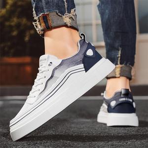 Chaussures Homme 2025 Nouvelle Collection Été Respirantes en Maille à Lacets Couleur Unie Sport Décontracté Semelle Épaisse Tendance Jeunesse Polyvalentes - Product Image 4