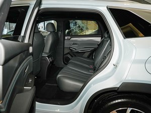 BYD Song L DM-i 2026 Edizione Beyond 200km PHEV SUV, 3.4L Benzina, DiPilot 100 ADAS e Cloud-Chassis C dalla Cina - Product Image 6