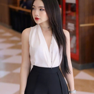 Conjunto de ropa elegante de 2 piezas para mujer Yuhong, fácil de usar, estilo natural, lavable, embalaje personalizado, fabricado en Vietnam. - Product Image 3