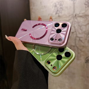 Funda Magnética Dorada Original AG Convertida para iPhone 17 16 15 14 Pro Max con Lente Láser Brillante y Marco de Cristal para Cámara, Cubierta Trasera - Product Image 3