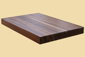Battistrada di un pannello in legno di qualità per scale in noce nera del Nord America - Product Image 5