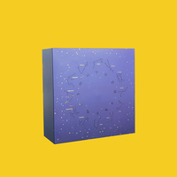 STPP a développé un coffret cadeau de luxe pour flacon d'huile essentielle, emballage en boîte en papier magnétique pour cosmétiques, commandé par un client britannique.