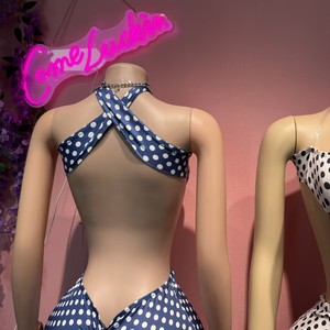 Comeluckin Set Due Pezzi da <span class=keywords><strong>Donna</strong></span> con Stampa a Pois Stile Y2k, Top Corto Senza Spalline e <span class=keywords><strong>Pantaloni</strong></span> Aderenti, Tendenza Sexy alla Moda - Product Image 3