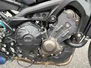Nouvelle Arrivée <span class=keywords><strong>Yamaha</strong></span> MT-09 (<span class=keywords><strong>FZ</strong></span>-09) Moto Hyper Naked 890cc Moteur Tri-Cylindre en Ligne Refroidi par Liquide Crossplane GB Racing Case - Product Image 4