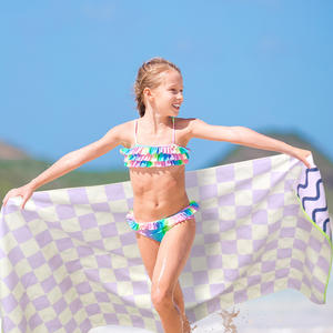 Toalla de Playa Redonda con Capucha para Niños, con Diseño de Personajes, Rayas Azules y Rosas en Relieve, con Logotipo Personalizado de Alta Calidad, con Cierre y Bolsillo - Product Image 2