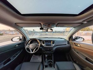 Voitures d'<span class=keywords><strong>occasion</strong></span> Hyundai Tucson SUV LHD Automatique Traction avant 1.6T Faible kilométrage Sans accident Exportation Vente en gros 2016 2017 - Product Image 6