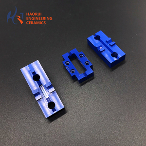 Piezas de ranura en V de cerámica de Zirconia azul personalizada Proveedor de cerámica industrial avanzado - Product Image 5